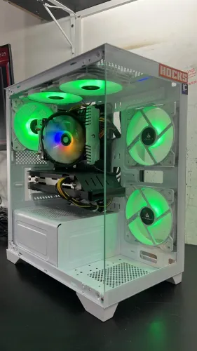 PC GAMER