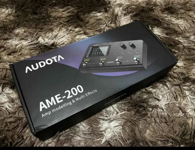 Pedaleira audota AME-200