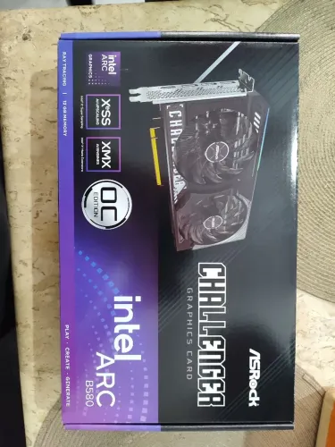 MENOS DE UM MÊS DE USO Placa de Vídeo ASRock Intel Arc A580 Challenger -