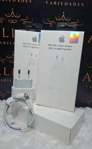 Carregador de iPhone c lightning