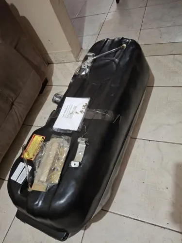 Tanque combustível plástico L200