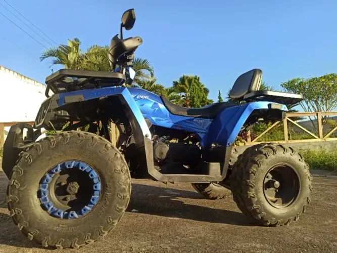 Quadriciclo ATV 200