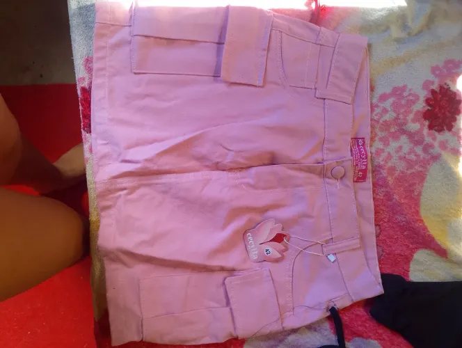 Saia cargo rosa