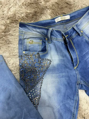 CALÇA JEANS CARMEN STEFFENS M38
