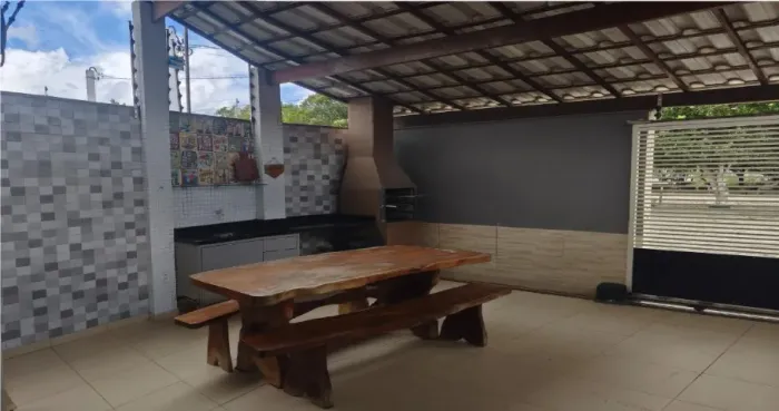 Esplendida No SIM -Próximo da Farmácia Brito. Casa 3/4 Suíte ,aria grume e 100% Mobilhada