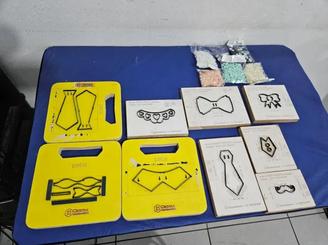 Facas de vinco para laços gravatas pets