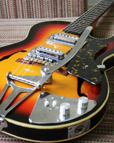 Guitarra Japonesa Royalist 1967