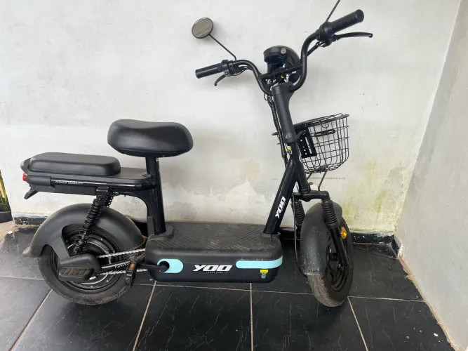 Bike elétrica seminova com nota fiscal. Marca:Yoo
