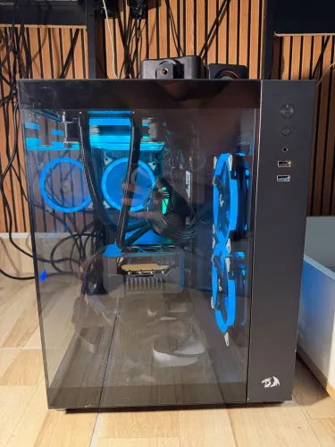 PC Gamer High-End i7 14700KF + RTX 4070 Ti SUPER + 32GB DDR5