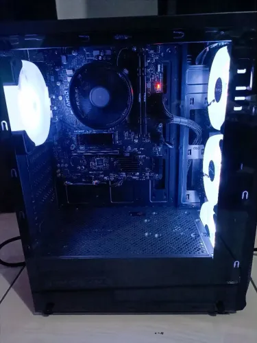 PC Ryzen 7 8700G - 32GB DDR5 - SSD NVMe M.2