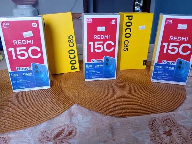 Vendo celulares novos na caixa R$1100