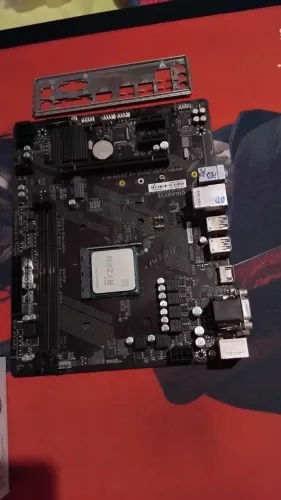 Kit Upgrade Ryzen 3 3200G GA-A320M-S2H 8GB RAM + Cooler