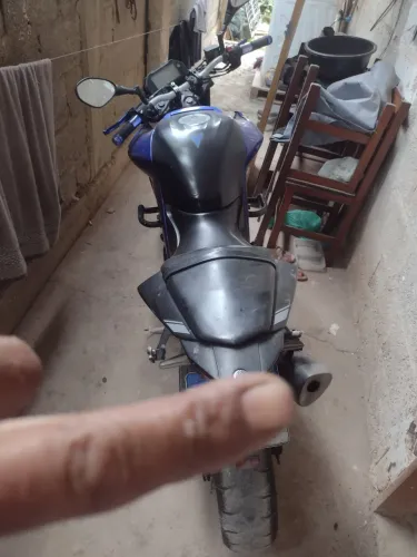  Moto Yamaha mt03 Vendo ou troco por carro 