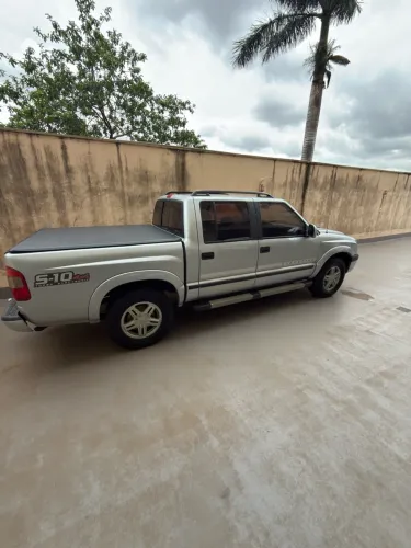 Chevrolet S10 Pick-up Exec. 2.8 4X4 CD TB Int.dies 2007