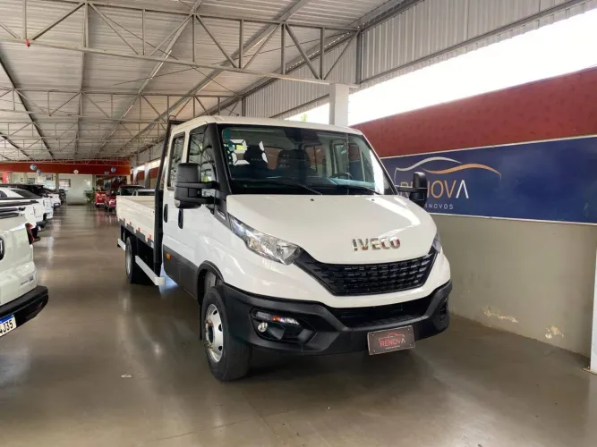 Iveco Daily Chassi 70c17 3.0 16V Diesel Mec. 2P (e5) 2021