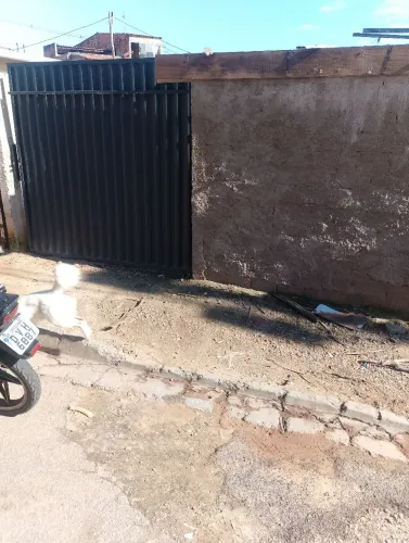 Terreno à venda.