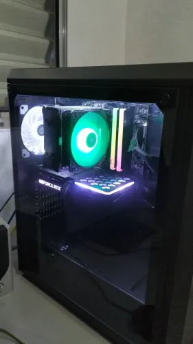 PC Gamer Ryzen 5 5600 + RTX 3060 Ti 8GB + 16GB DDR4 3600 + SSD 480GB