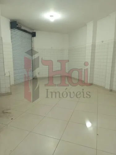 Salão comercial de esquina na Barra Funda