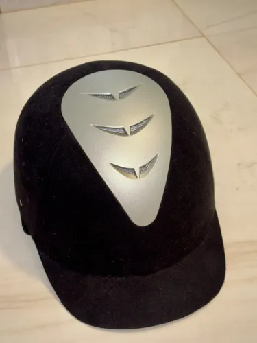 Capacete de Hipismo / Toque de Equitação INSTEP Preto