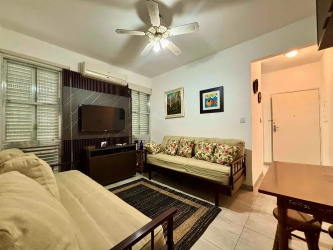 Apartamento Lado Praia à venda, Astúrias, Guarujá, SP