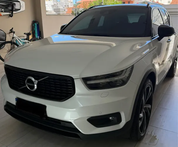 Volvo XC40 XC 40 T-5 Híbrido R-design 1.5 262cv FWD 2021
