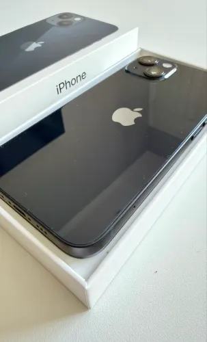 iPhone 13 128GB Midnight - Sem Riscos, Sem Amassados e Nunca Aberto | A2633