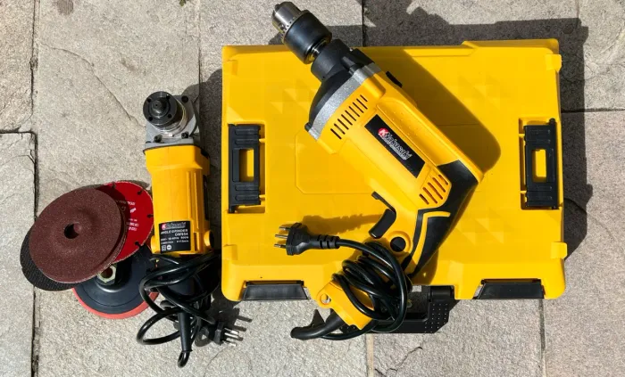 Kit Furadeira + Esmerilhadeira Nakasaki com Maleta