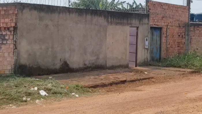 CASA EM CONSTRUÇÃO CIDADE DO LOBO