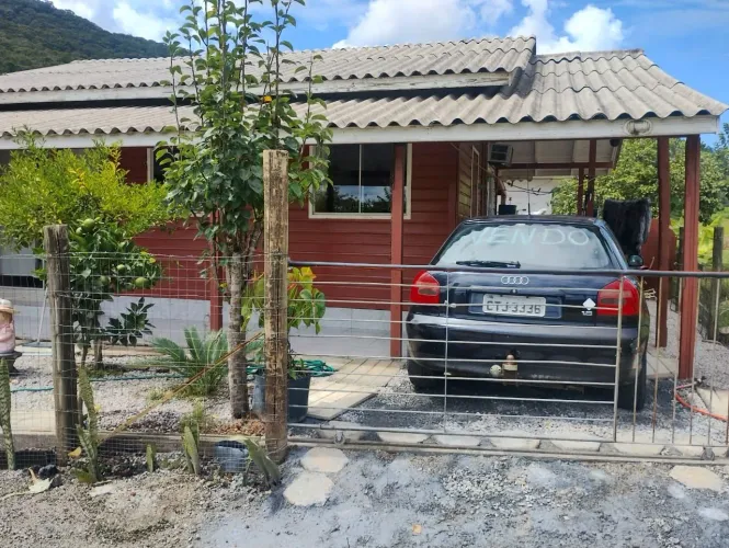 Alugo casa mobiliada em Biguaçu