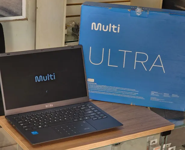 Notebook Multi Ultra Dual core /SSD128GB/4GB (Seminovo)