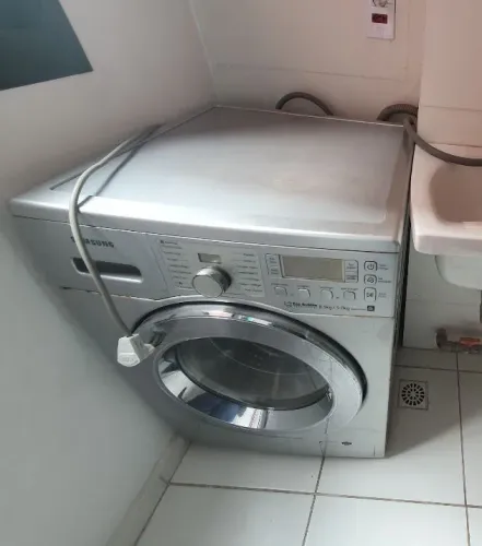 Máquina lava e seca Samsung para tirar peças