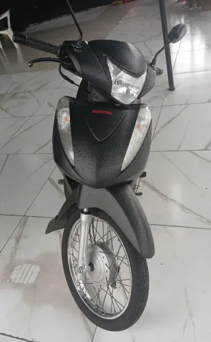 Honda biz pouco rodada