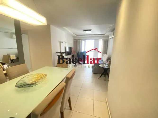 Apartamento : / Residencial / Tijuca