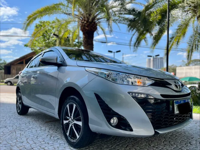 Toyota Yaris XS Connect 1.5 Flex 16V 5P AUT 2022