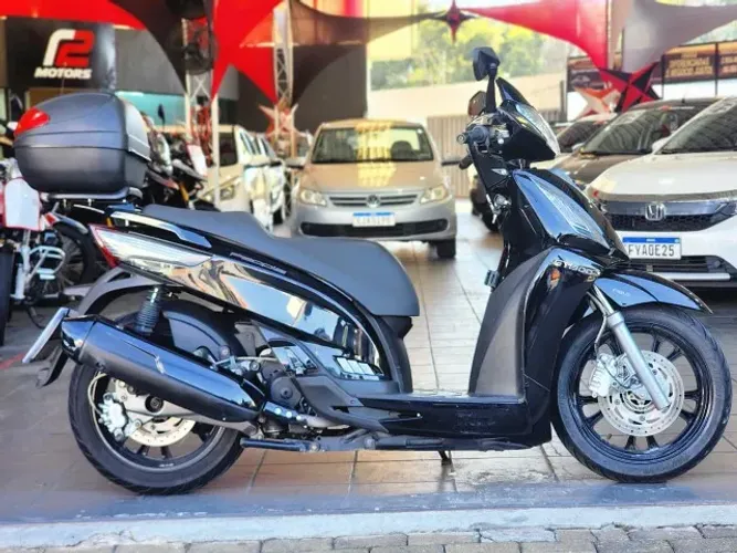 GT 300I ano 2023 ! Impecável, muito bem cuidada ! Aceito troca e financio
