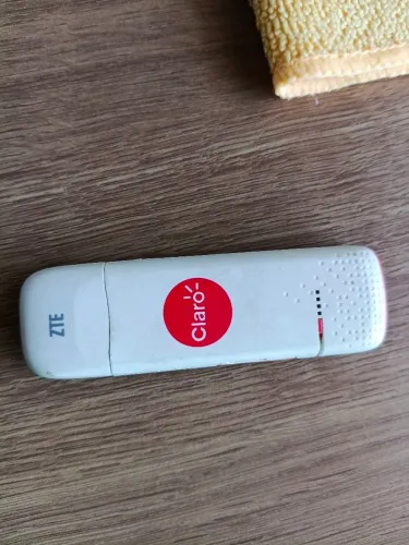 Pen Modem Usb Zte 3g Mf 100 Claro (usado) Branco