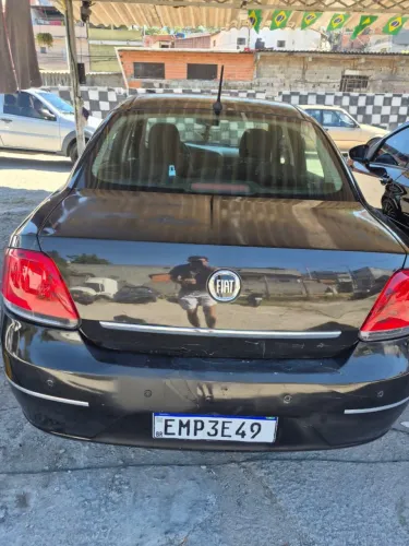 Fiat Linea LX 1.9/ 1.8 Flex 16V Dualogic 4P 2010