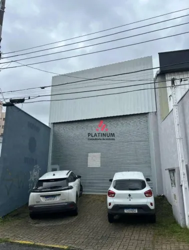 Galpão para alugar, 170 m² por R$ 3.450/mês - Centro - Taubaté/SP