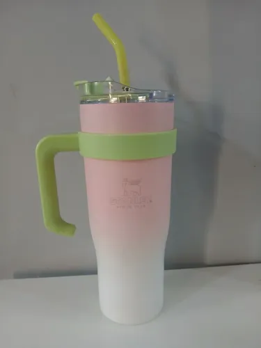 Garrafa termica estilo Stanley grande Virgínia 1200ml