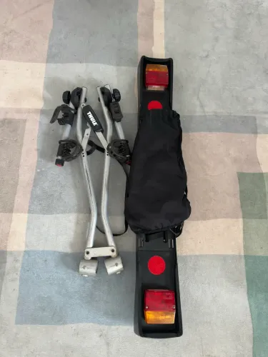 Transbike thule xpress 2 bikes + Sinalizador Thule