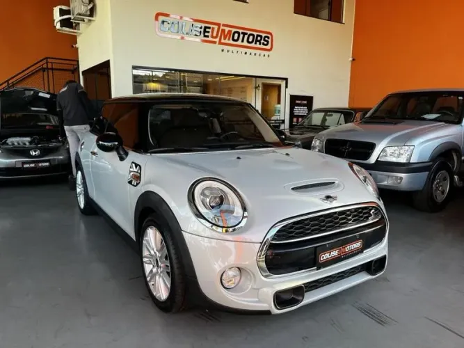Mini Cooper 1.5 12V Twinpower Gasolina 4P Steptronic 2016