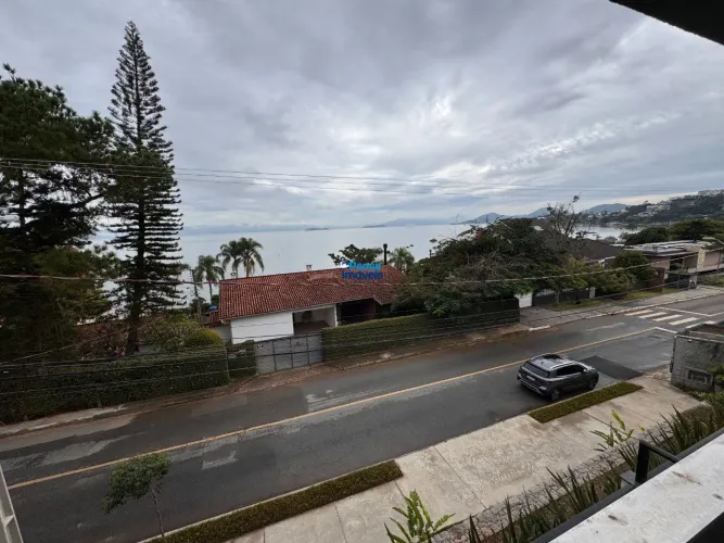 Apartamento Studio NOVO com garagem a venda no Cacupé - Florianópolis/SC