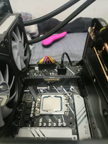 Memória RAM Corsair Vengeance LPX, 16GB, 2666MHz, DDR4, CL16