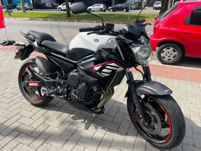 Yamaha XJ6 2015 