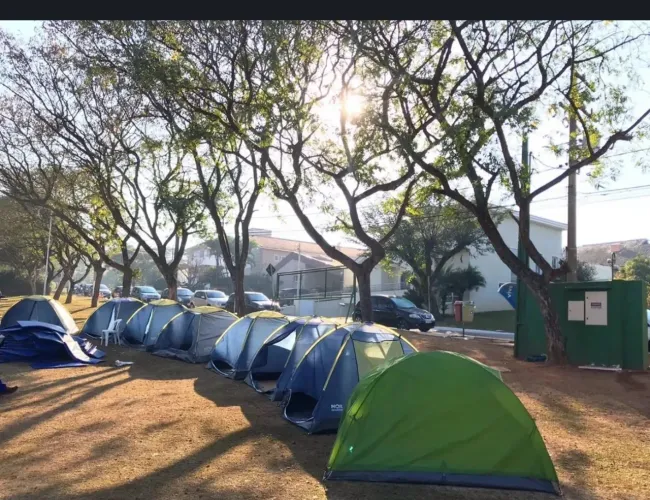 2 Barraca de acampamento para 4 pessoas