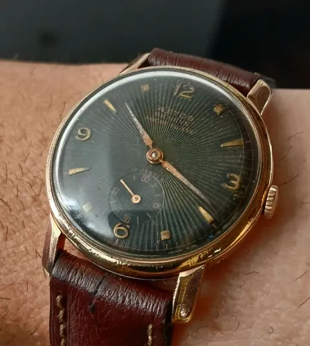 Relógio AETOS GENEVE SWISS antigo suíço à corda, anos 50, exemplar raro de coleção