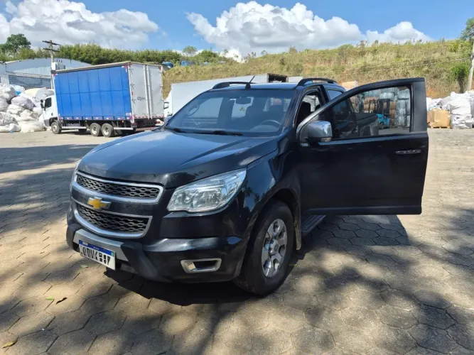 Chevrolet S10 Pick-up LT 2.8 TDI 4X4 CD Diesel AUT 2013