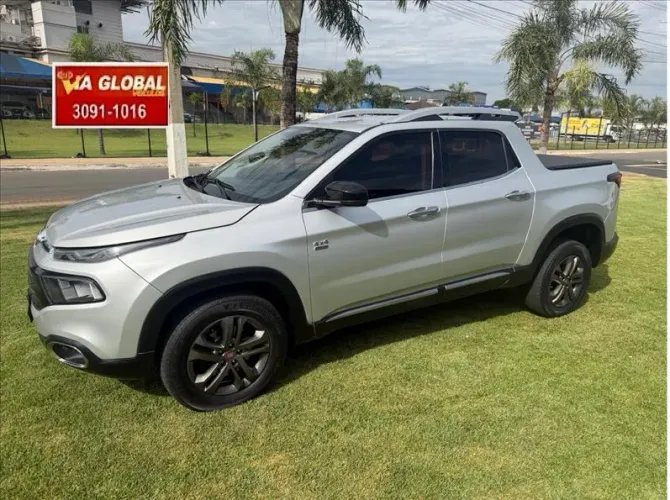 Fiat Toro Volcano 2.0 16V 4X4 TB Diesel Aut. 2017