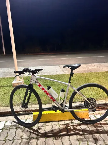 Bike trek dual Sport 1