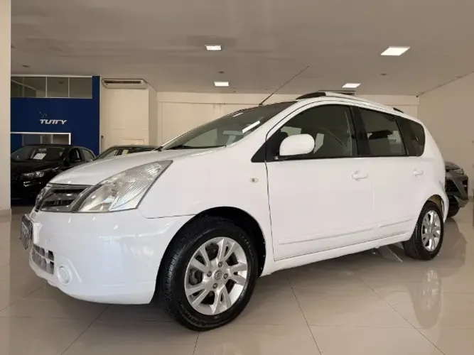 Nissan Livina S 1.6 16V Flex Fuel Mec. 2014